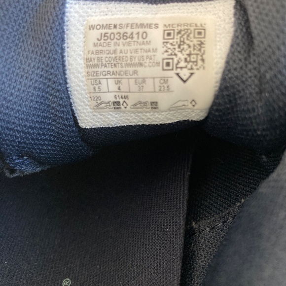 Women’s Merrell Trail Shoes - Picture 7 of 7